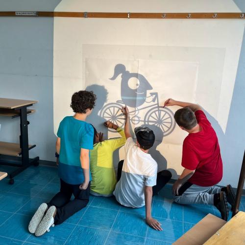 Klasse 2B_Vorbereitung für die Straßenmalaktion