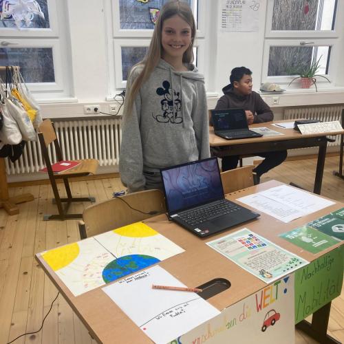 Zwischenpräsentationen