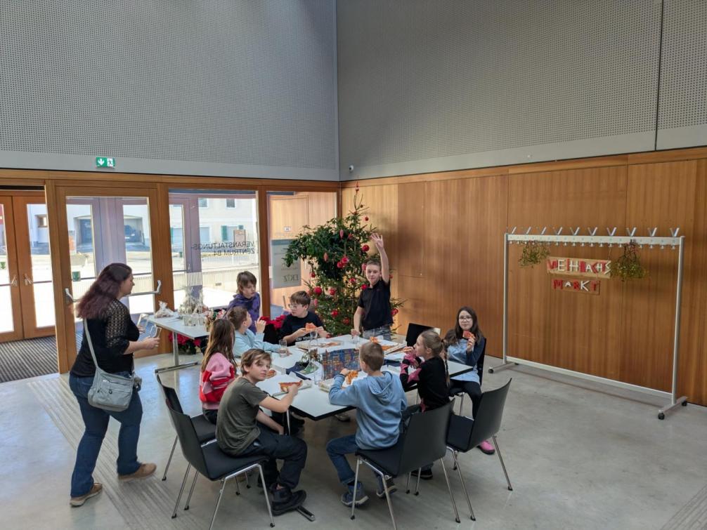 Adventsmarkt von Kindern für Kinder