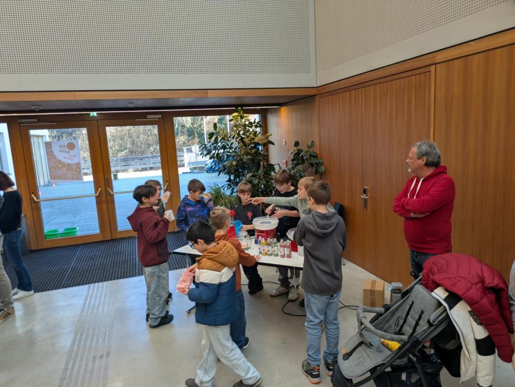 Adventsmarkt von Kindern für Kinder